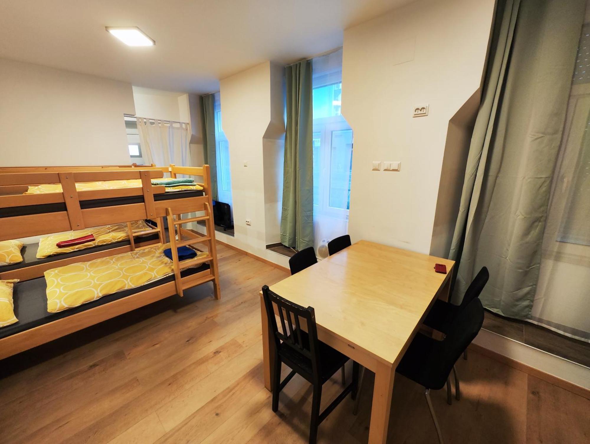 Cosy Family Condo // Double Deck Вена Экстерьер фото