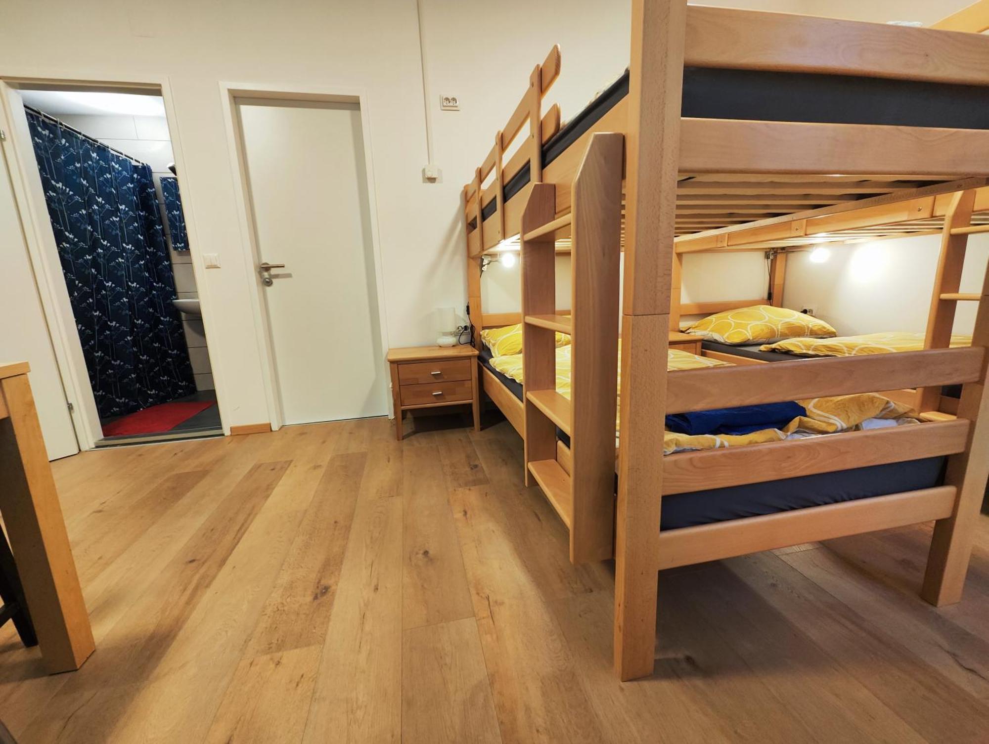 Cosy Family Condo // Double Deck Вена Экстерьер фото